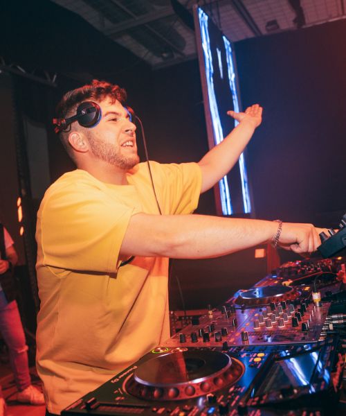 Contratar DJ en Madrid
